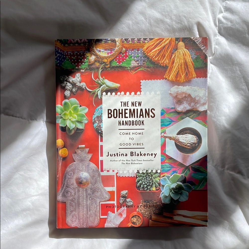 The New Bohemian Handbook: come home to good vibes by Justina Blakeney